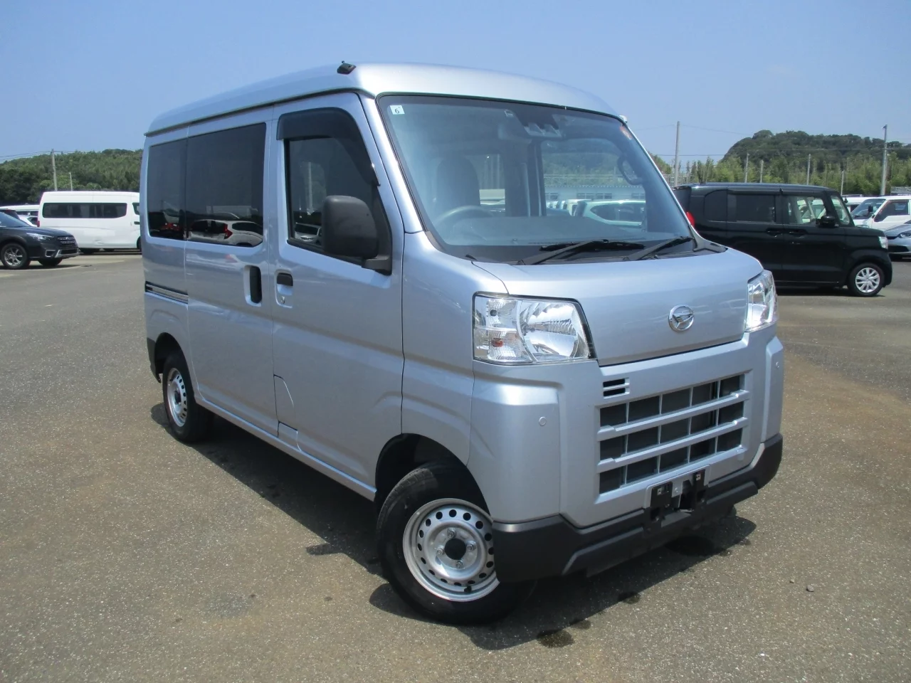Daihatsu Hijet Cargo S700V 2022